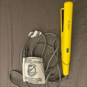 DryBar hair straightener
